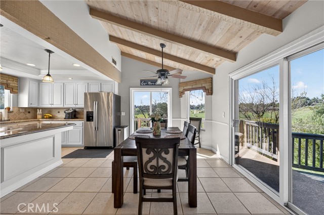 Detail Gallery Image 15 of 58 For 30470 Avenida Estrada, Temecula,  CA 92591 - 4 Beds | 3/1 Baths