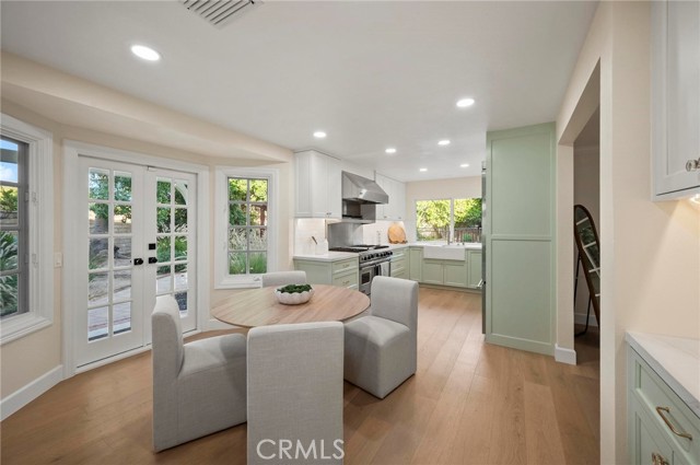 20516 Germain Street, Chatsworth CA: https://media.crmls.org/medias/9374eb65-7495-486f-990f-667780e99831.jpg