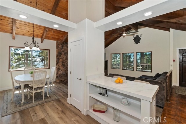 Detail Gallery Image 23 of 45 For 30573 Live Oak, Running Springs,  CA 92382 - 3 Beds | 2/1 Baths