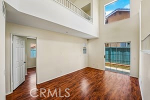 https://media.crmls.org/medias/9375e59e-fdc8-4ac5-9c1f-bb755c858685.jpg?preset=X-Large