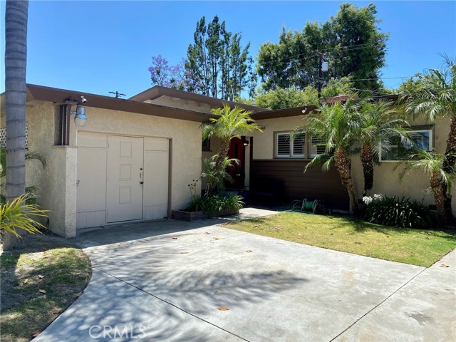 3143 N Los Coyotes Diagonal, Long Beach, CA 90808