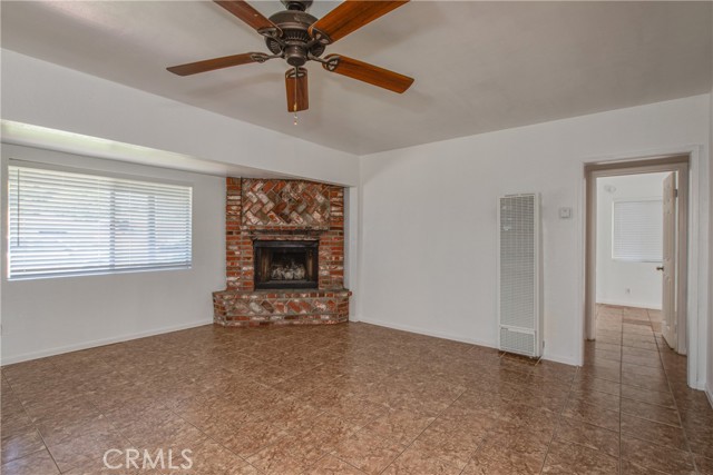 Image 2 for 9415 Locust Ave, Fontana, CA 92335