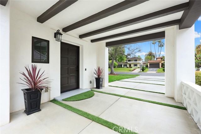 2174 Melville Drive, San Marino CA: https://media.crmls.org/medias/937846c1-3fdb-4291-903e-b9afce3dfcbd.jpg