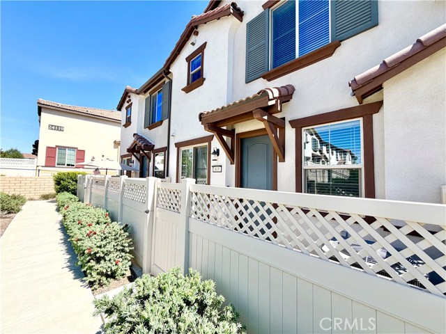 Detail Gallery Image 2 of 34 For 24120 Dolcetto Ave #805,  Murrieta,  CA 92562 - 3 Beds | 2/1 Baths