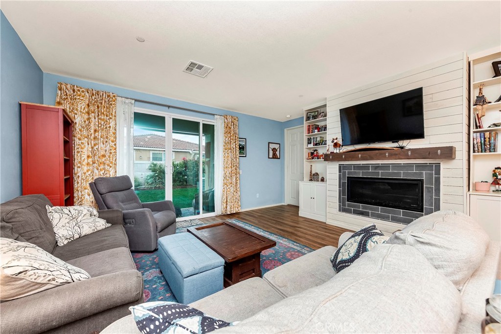 MLS #SR25274253 image #11