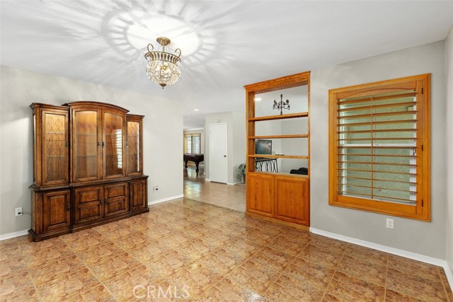 Detail Gallery Image 5 of 34 For 33450 Corte Figueroa, Temecula,  CA 92592 - 5 Beds | 2/1 Baths