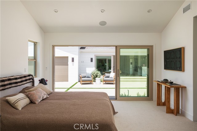 Image 14 of 42 For 212 19th Street