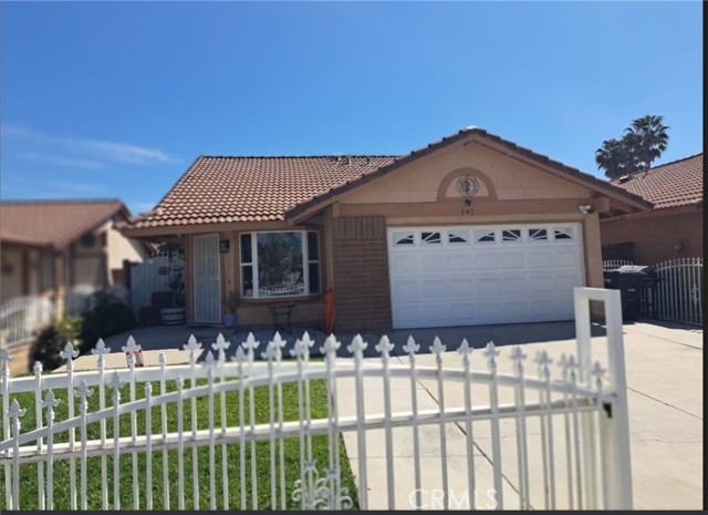 Image 2 for 141 Oaktree Dr, Perris, CA 92571