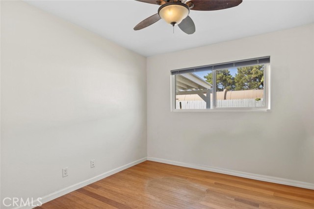 Detail Gallery Image 20 of 24 For 27418 Arriola Ave, Saugus,  CA 91350 - 4 Beds | 2 Baths