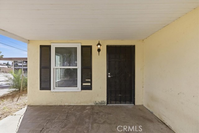 Detail Gallery Image 4 of 40 For 3383 Highland, Highland,  CA 92346 - 3 Beds | 1/1 Baths