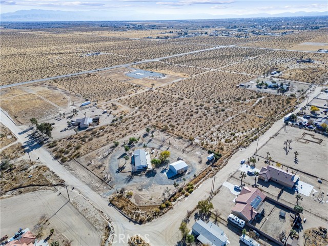 Detail Gallery Image 21 of 50 For 10325 Olivine Rd, Victorville,  CA 92392 - 4 Beds | 2 Baths