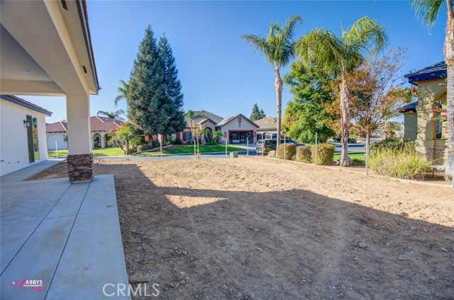 Detail Gallery Image 36 of 53 For 14902 Colonia De Las Rosas, Bakersfield,  CA 93306 - 3 Beds | 2 Baths