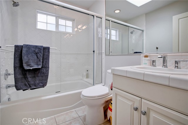 763 29th Street, Manhattan Beach, California 90266, 5 Bedrooms Bedrooms, ,5 BathroomsBathrooms,Residential,Sold,29th,SB22085465