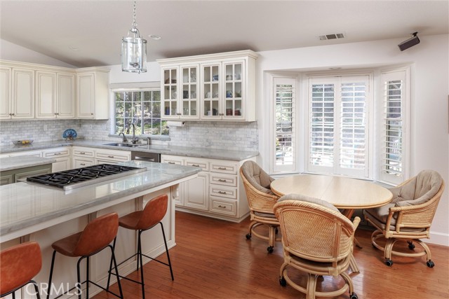 Detail Gallery Image 8 of 30 For 760 Black Oak Ln, Nipomo,  CA 93444 - 3 Beds | 2/1 Baths