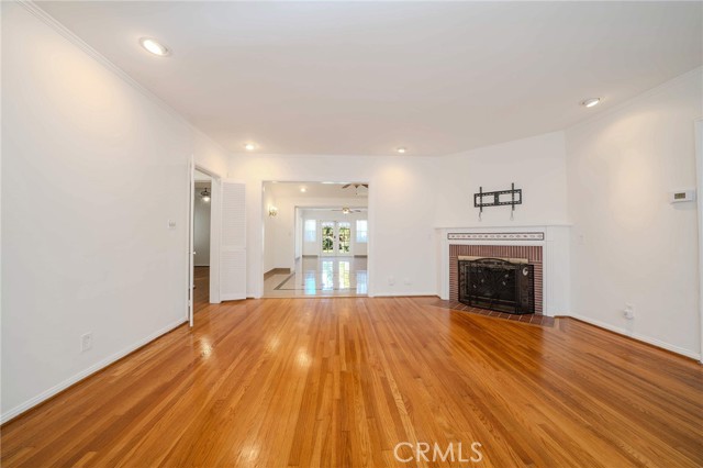 Drew Fenton | 433 S Bundy Drive Los Angeles CA | MLS: 7457083