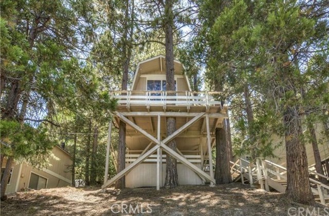 565 Rose Lane, Twin Peaks CA: https://media.crmls.org/medias/937f87f7-cde2-44bb-a87a-3ca6040b03bf.jpg
