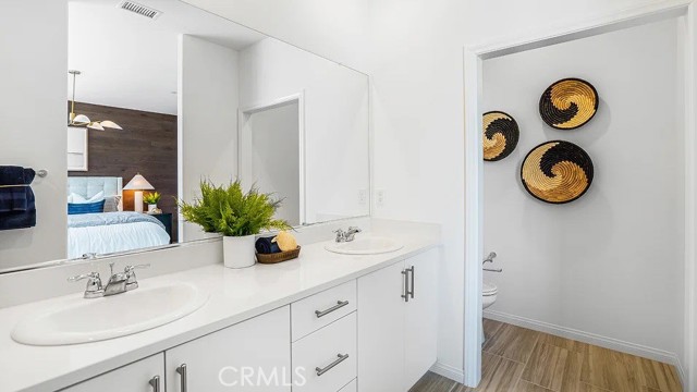 17784 McKenzie Court, Hesperia CA: https://media.crmls.org/medias/937fa354-1237-49e4-b2f7-d1b34d3d7917.jpg