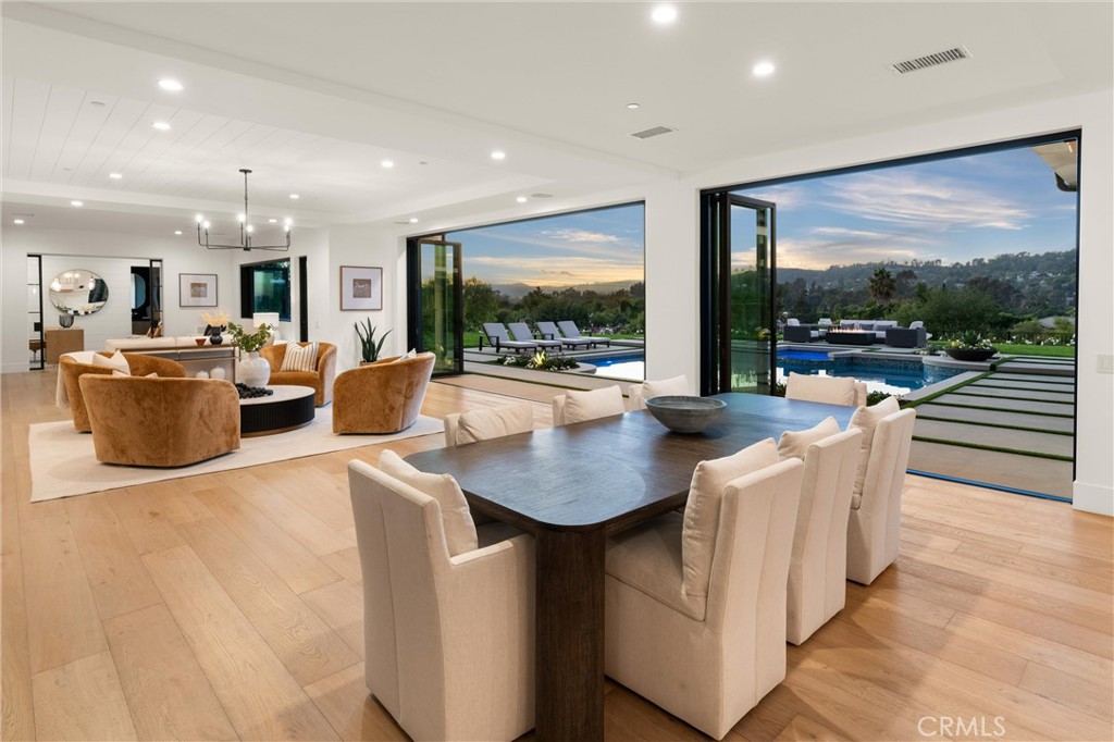 MLS #OC25251950 image #4