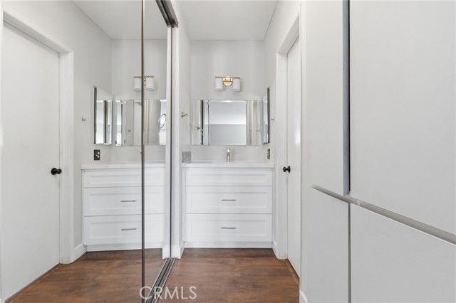 Detail Gallery Image 23 of 27 For 1422 Rock Glen #309,  Glendale,  CA 91205 - 2 Beds | 2 Baths