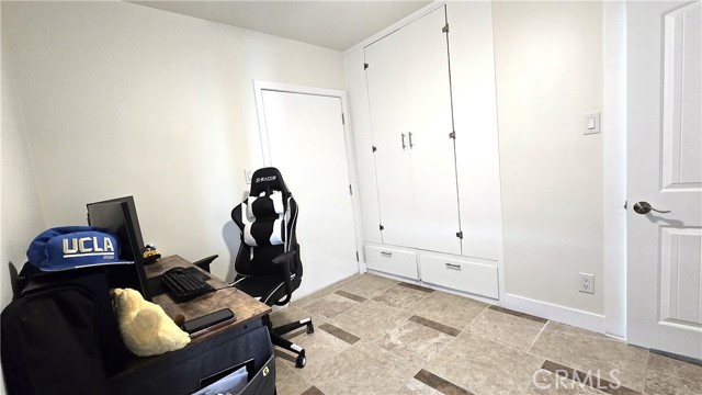 Detail Gallery Image 22 of 29 For 6704 Rhea Ave, Reseda,  CA 91335 - 3 Beds | 2 Baths