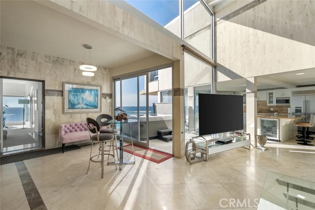 Detail Gallery Image 53 of 74 For 31877 Circle Drive, Laguna Beach,  CA 92651 - 3 Beds | 2 Baths