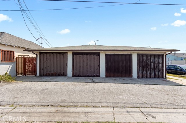 1753 W 103rd Street #3, Los Angeles, CA, 90047 1753 W 103rd Street #3, Los Angeles, CA, 90047