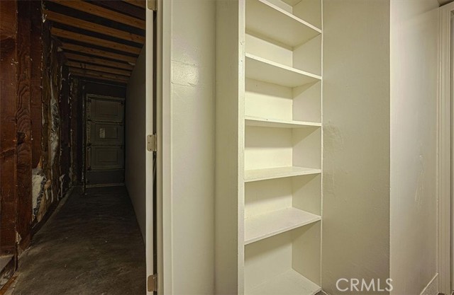 5718 N Galanto, Azusa CA: https://media.crmls.org/medias/938265e6-9fcc-4022-9345-f7577bfb2658.jpg