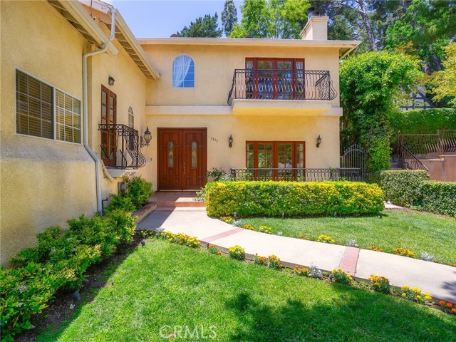 5815 Irving Avenue, La Crescenta CA: https://media.crmls.org/medias/9382d6e4-acfb-4e45-99ec-cb98b116cff5.jpg