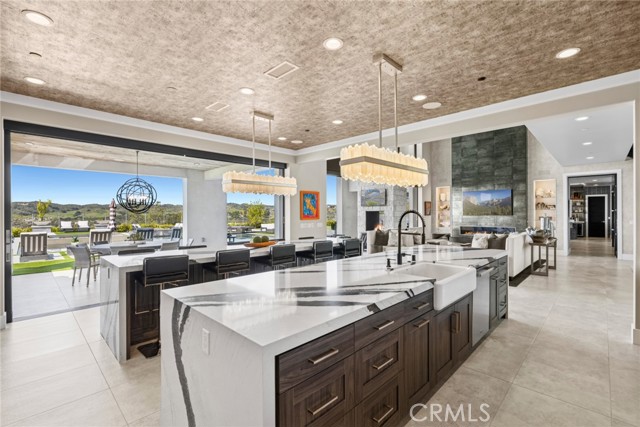 Detail Gallery Image 13 of 75 For 11 Thurston Drive, Coto de Caza,  CA 92679 - 6 Beds | 7/2 Baths