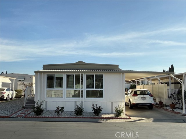 Front Image Thumbnail for CRTR26056158