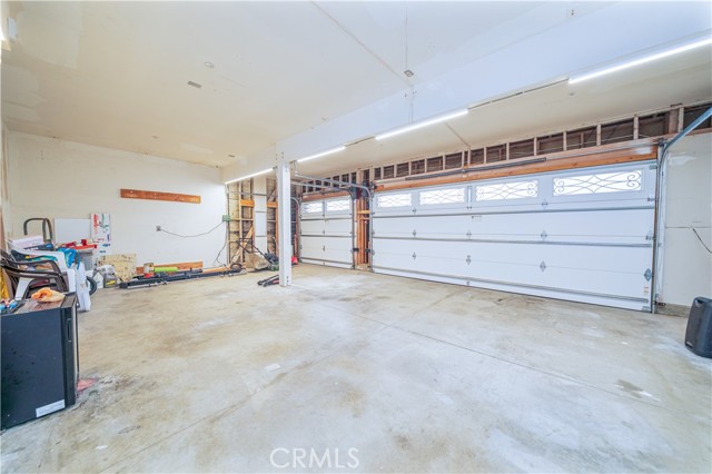 Detail Gallery Image 35 of 44 For 5569 Spur Ct, Fontana,  CA 92336 - 4 Beds | 2/1 Baths