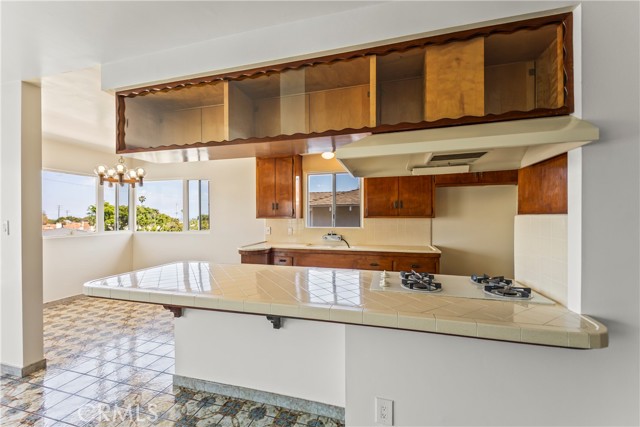 Detail Gallery Image 14 of 43 For 2021 Elanita Dr, San Pedro,  CA 90732 - 3 Beds | 2 Baths
