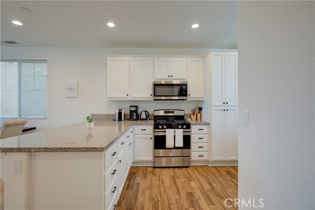 Detail Gallery Image 7 of 60 For 2943 Bannon Ln, Merced,  CA 95348 - 3 Beds | 2/1 Baths