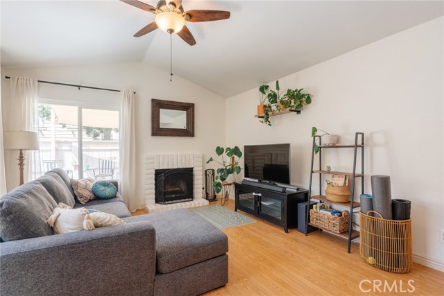 Detail Gallery Image 9 of 28 For 9578 Frank Way, Santee,  CA 92071 - 3 Beds | 2/1 Baths