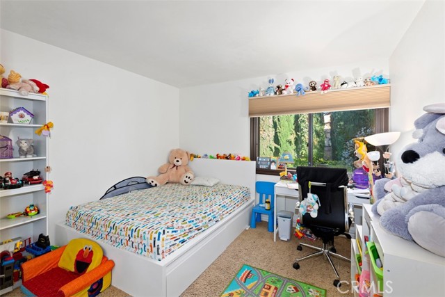 24911 Via Santa Cruz, Mission Viejo CA: https://media.crmls.org/medias/93854e62-a4ef-4015-8821-7d8b81518d87.jpg