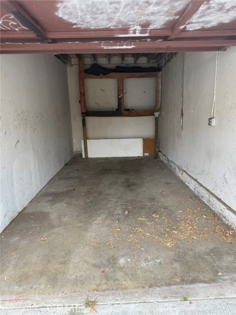 Detail Gallery Image 13 of 23 For 2942 W Floyd Ave, Anaheim,  CA 92804 - – Beds | – Baths