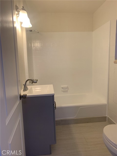 Detail Gallery Image 10 of 15 For 203 Benrud St, Monrovia,  CA 91016 - – Beds | – Baths