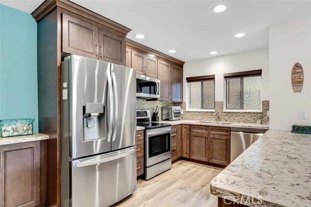 Detail Gallery Image 7 of 41 For 2096 Ronda Granada #O,  Laguna Woods,  CA 92637 - 2 Beds | 2 Baths