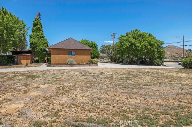 33805 Crown Valley Road, Acton CA: https://media.crmls.org/medias/938858f6-1d4c-4762-a6d6-0134d5e3bec2.jpg