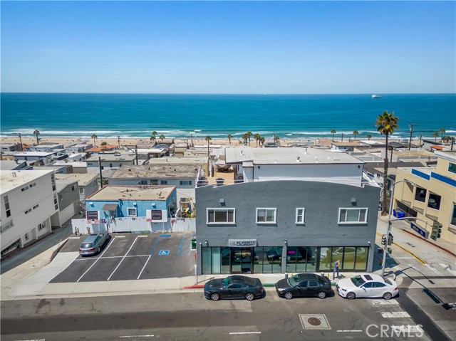 3921 Highland Ave, Manhattan Beach, California 90266, ,Residential Income,For Sale,Highland Ave,SB25015575