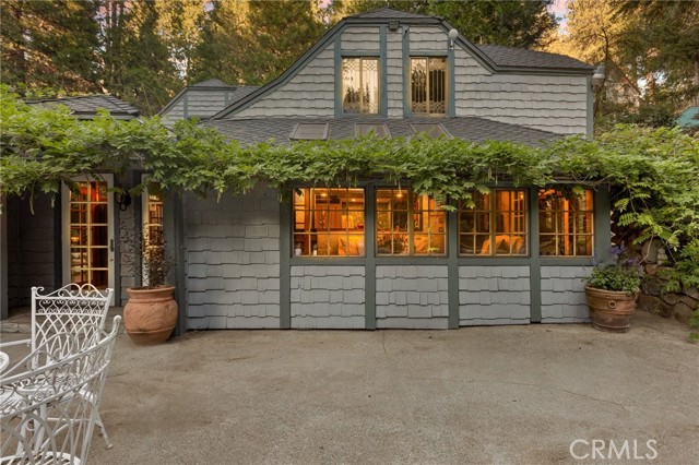 969 Oak Drive, Crestline CA: https://media.crmls.org/medias/9389ba91-0668-4981-a367-45053729b8d5.jpg