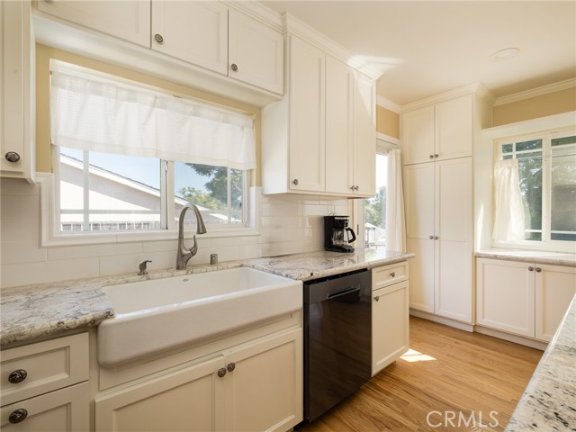 Detail Gallery Image 6 of 31 For 2061 Trudie Dr, Rancho Palos Verdes,  CA 90275 - 3 Beds | 2 Baths