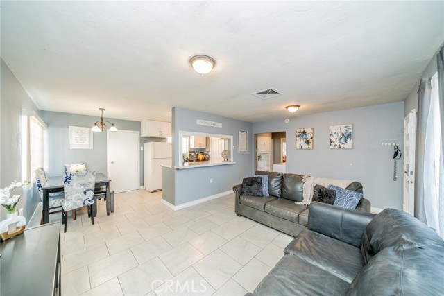 Detail Gallery Image 11 of 36 For 8573 Williams, Fontana,  CA 92335 - 3 Beds | 1 Baths