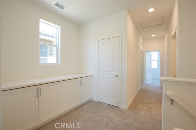 Detail Gallery Image 22 of 55 For 16554 Stone Pine Ln, Fontana,  CA 92336 - 3 Beds | 2/1 Baths