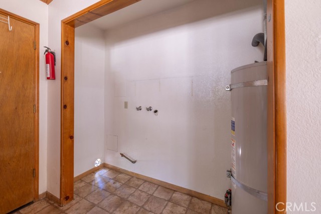 1178 Pine Ridge Lane, Big Bear City CA: https://media.crmls.org/medias/938a6c9f-a856-4e5c-a8e5-0218e1759bc5.jpg