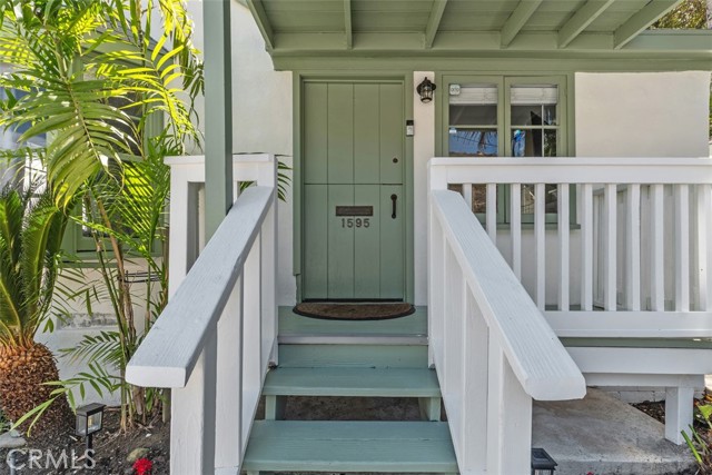 Detail Gallery Image 2 of 30 For 1595 Arroyo Drive, Laguna Beach,  CA 92651 - 2 Beds | 1 Baths