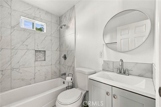7453 Blewett Avenue photo 35