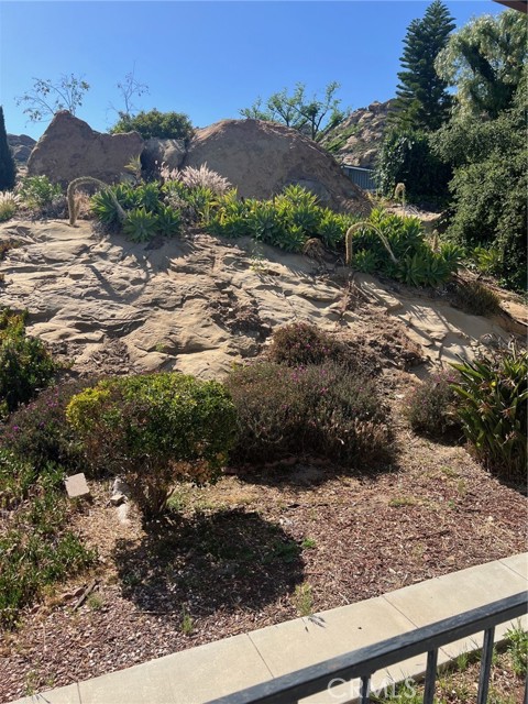 Detail Gallery Image 20 of 31 For 24303 Woolsey Canyon Rd #50,  Canoga Park,  CA 91304 - 2 Beds | 2 Baths