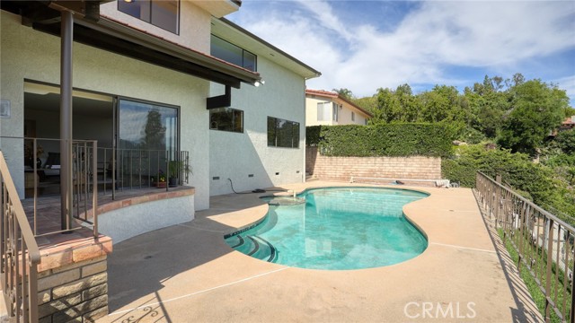 Detail Gallery Image 46 of 47 For 1340 Daily Circle, Glendale,  CA 91208 - 4 Beds | 3 Baths