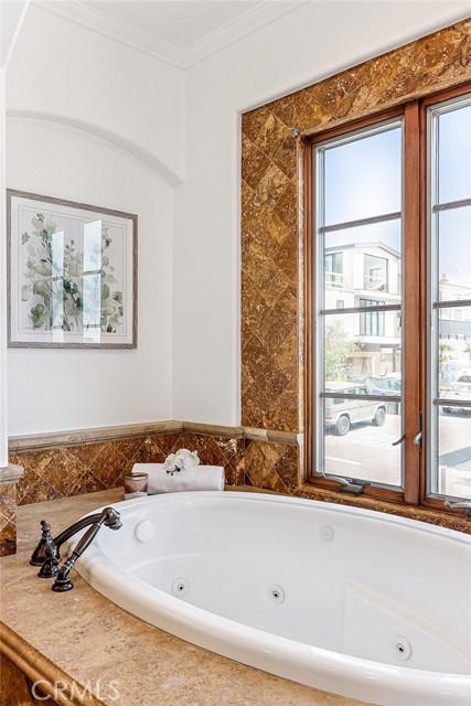 Detail Gallery Image 22 of 36 For 3101 Alma Ave, Manhattan Beach,  CA 90266 - 3 Beds | 3/1 Baths